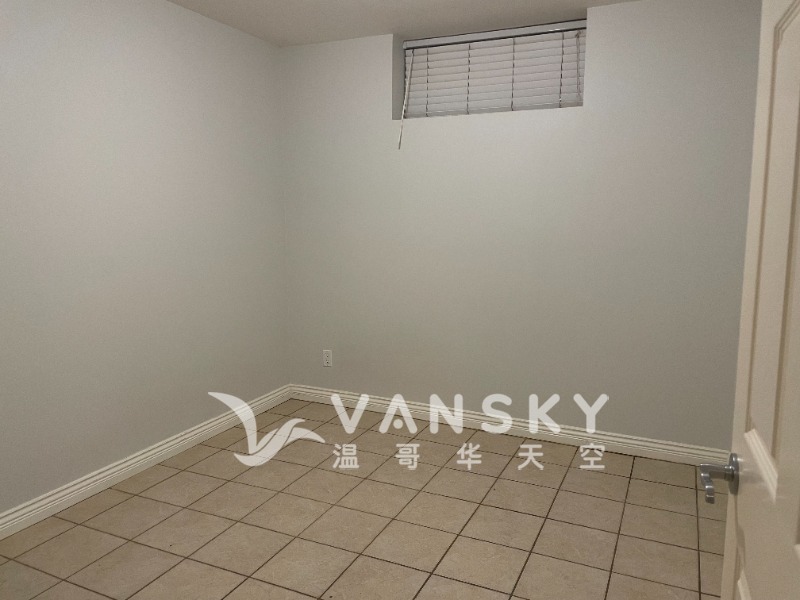 260410183605_4. Bdrm.jpg